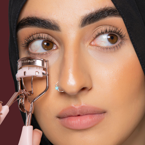 the lash lifter